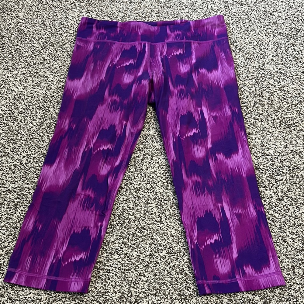 Purple Patterned Under Armour Capri Leggings